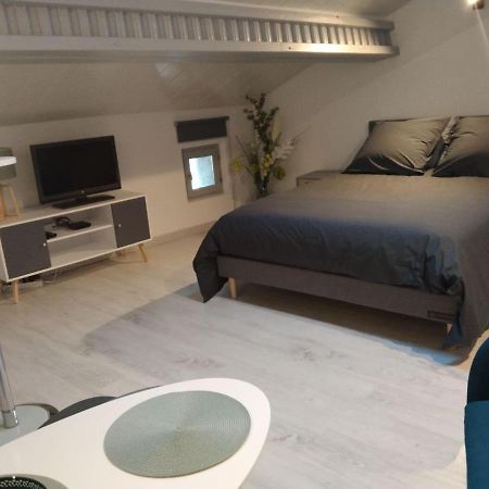 Lou Calado Bed & Breakfast ฟายองซ์ ภายนอก รูปภาพ