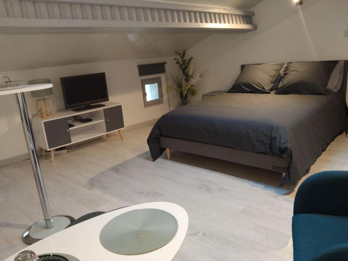 Lou Calado Bed & Breakfast ฟายองซ์ ภายนอก รูปภาพ