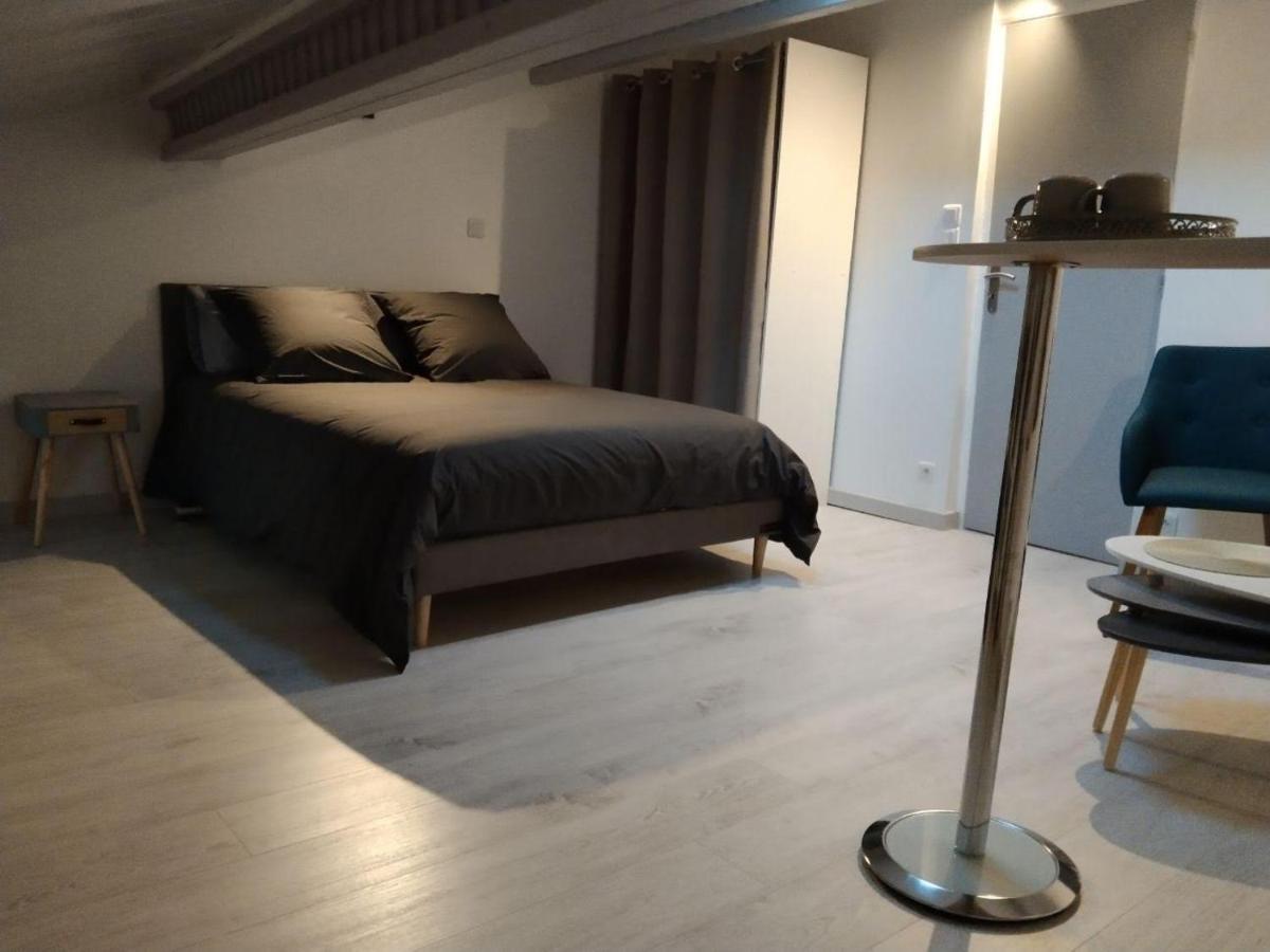 Lou Calado Bed & Breakfast ฟายองซ์ ภายนอก รูปภาพ